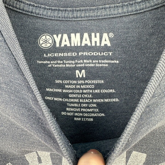 Yamaha Tshirt Mens Medium Blue White Motor Bikes Short Sleeve Pullover Tee Rider - Picture 6 of 6